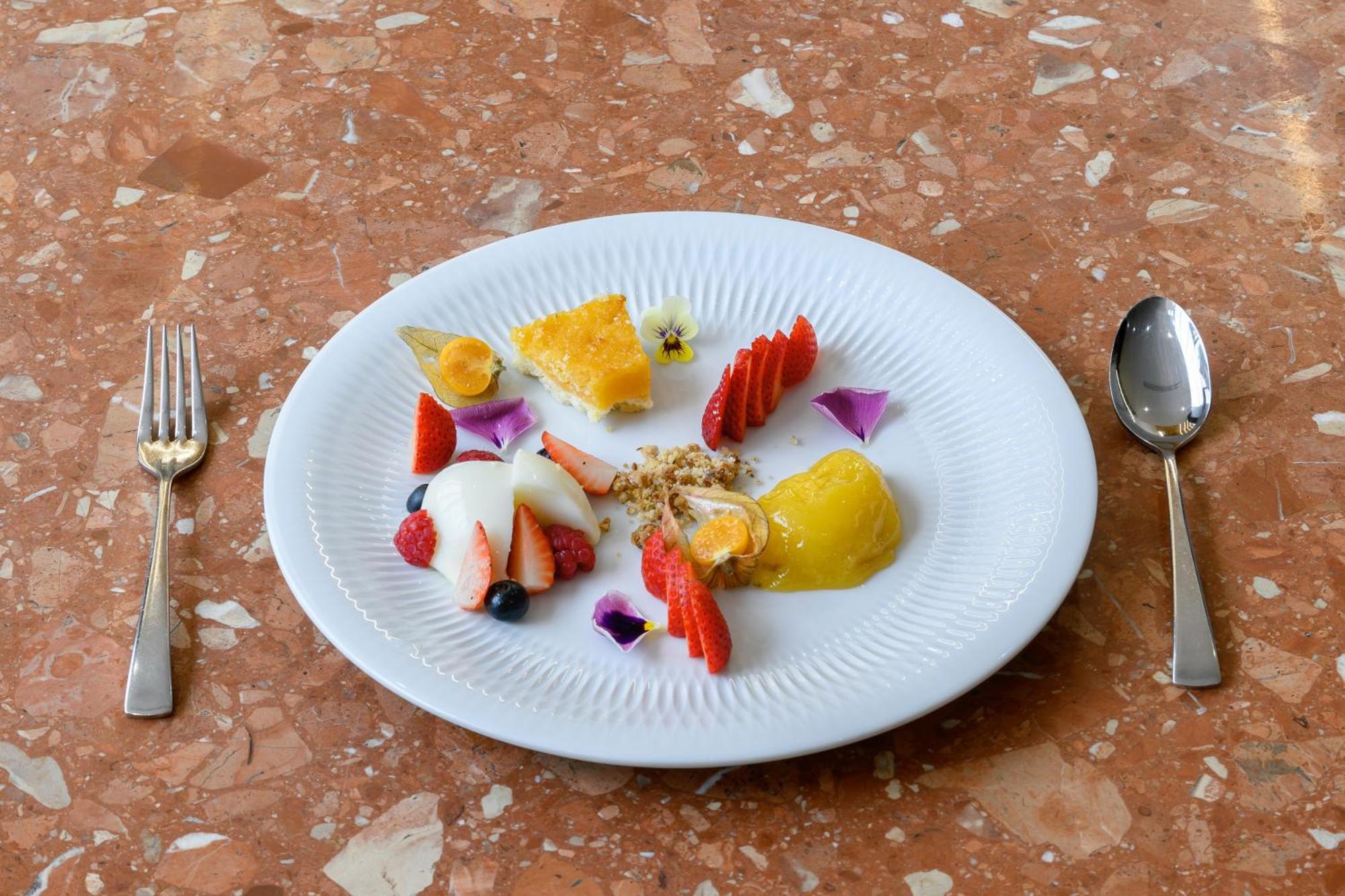 Hotel Aeminium, Affiliated By Melia 4*